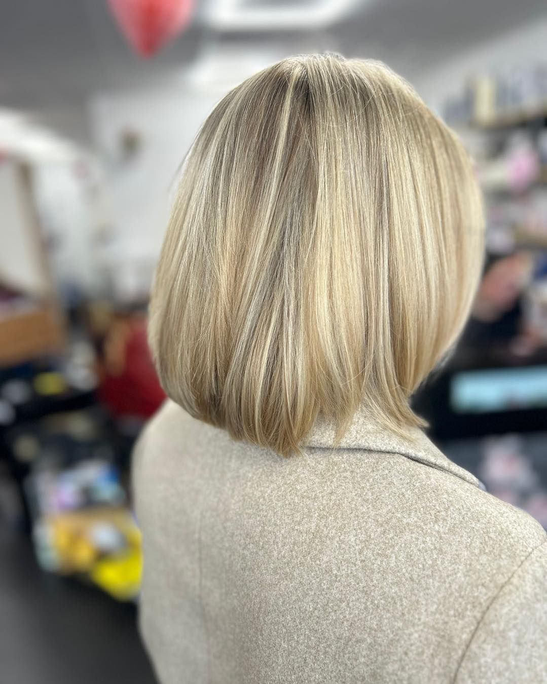 short straight hairs