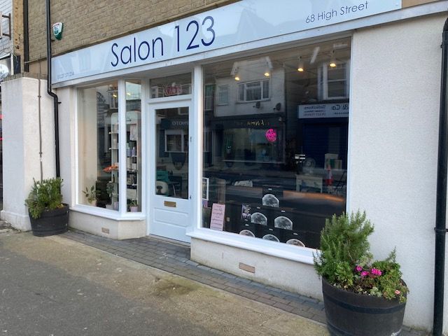 storefront-for-salon123