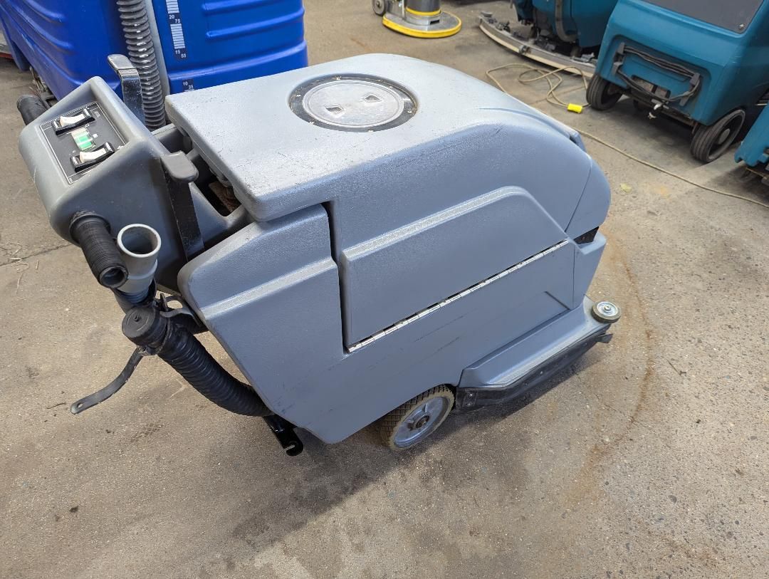 nobles scrubber