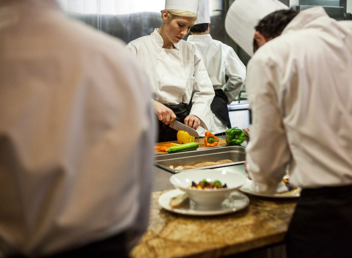 Before Your Chefs Start Working, Follow Lindner Properties' Tips for Opening a Mid-MO Restaurant