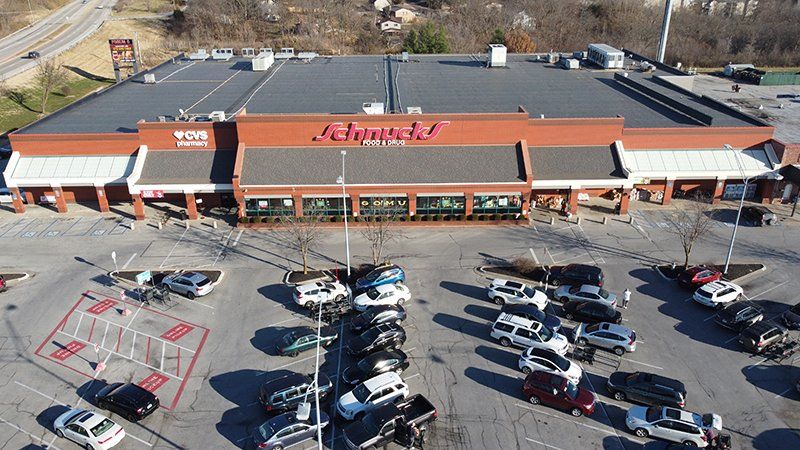 Schnucks in Forum Shopping Center | Lindner Properties in Central Missouri