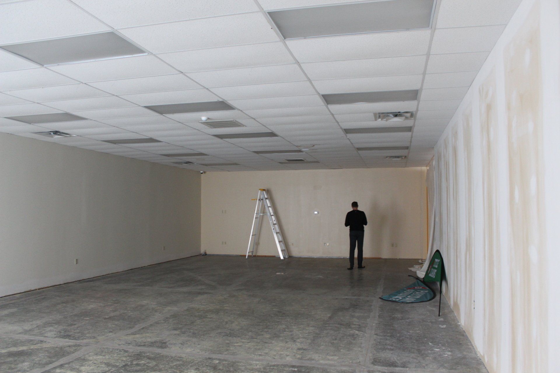 Sedalia Plaza Suite B Vacant | Lindner Properties in Mid-Missouri