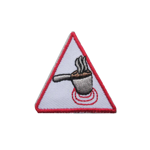 A triangle with a pot on the stove and steam coming out of it badge.
