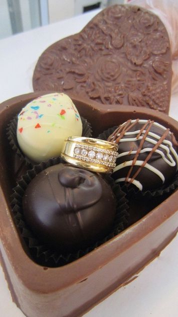 www.CapitalConfections.com  (916) 973-0249