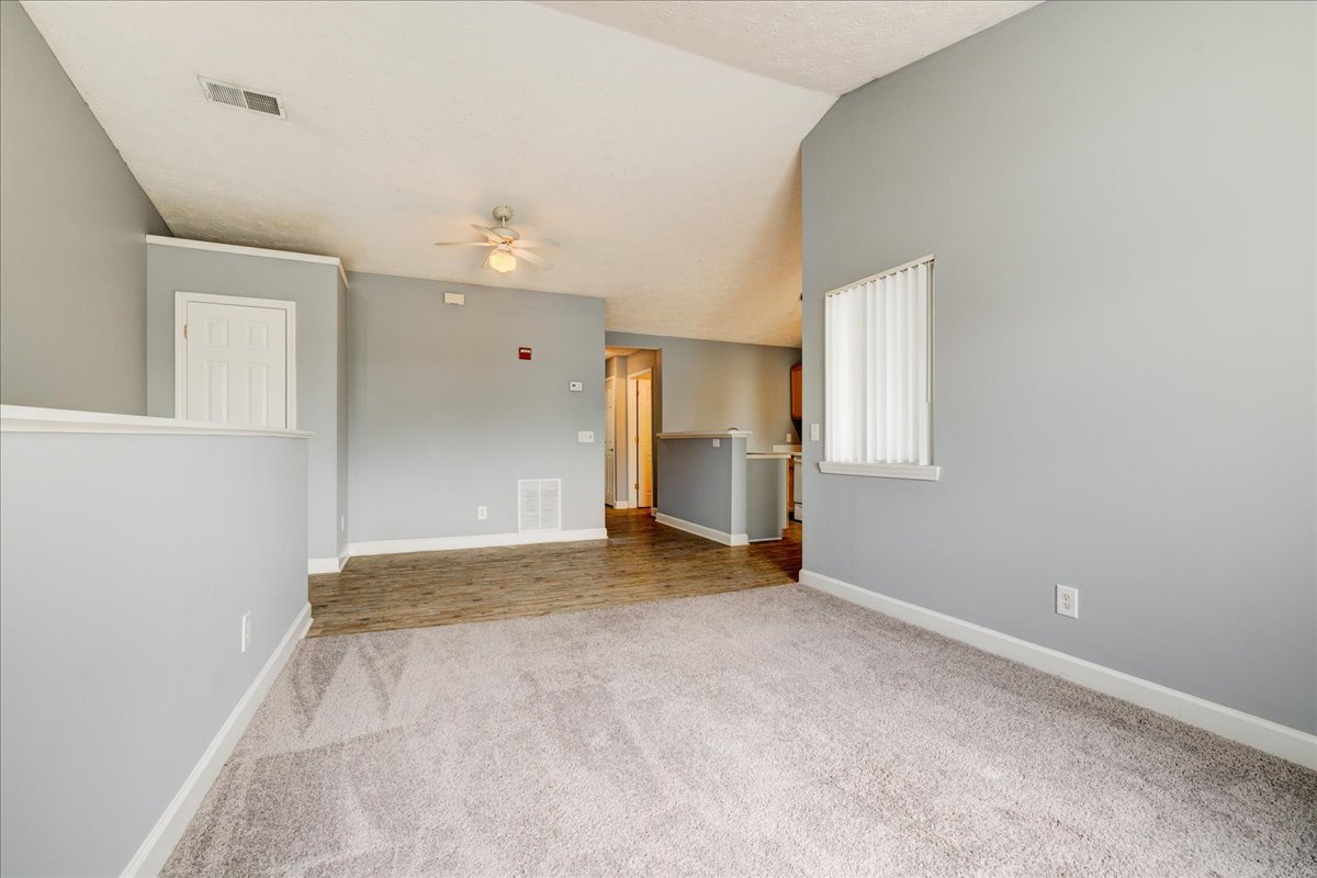 Cross Lake Apartments Apartment for Rent in Evansville