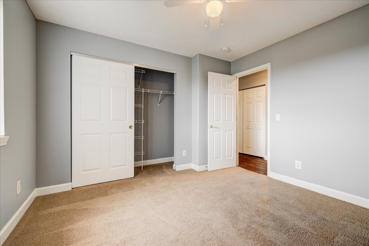 Cross Lake Apartments Apartment for Rent in Evansville