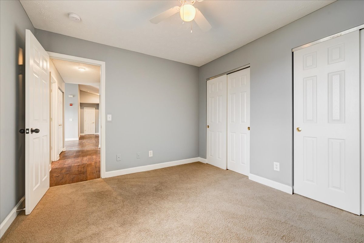 Cross Lake Apartments Apartment for Rent in Evansville