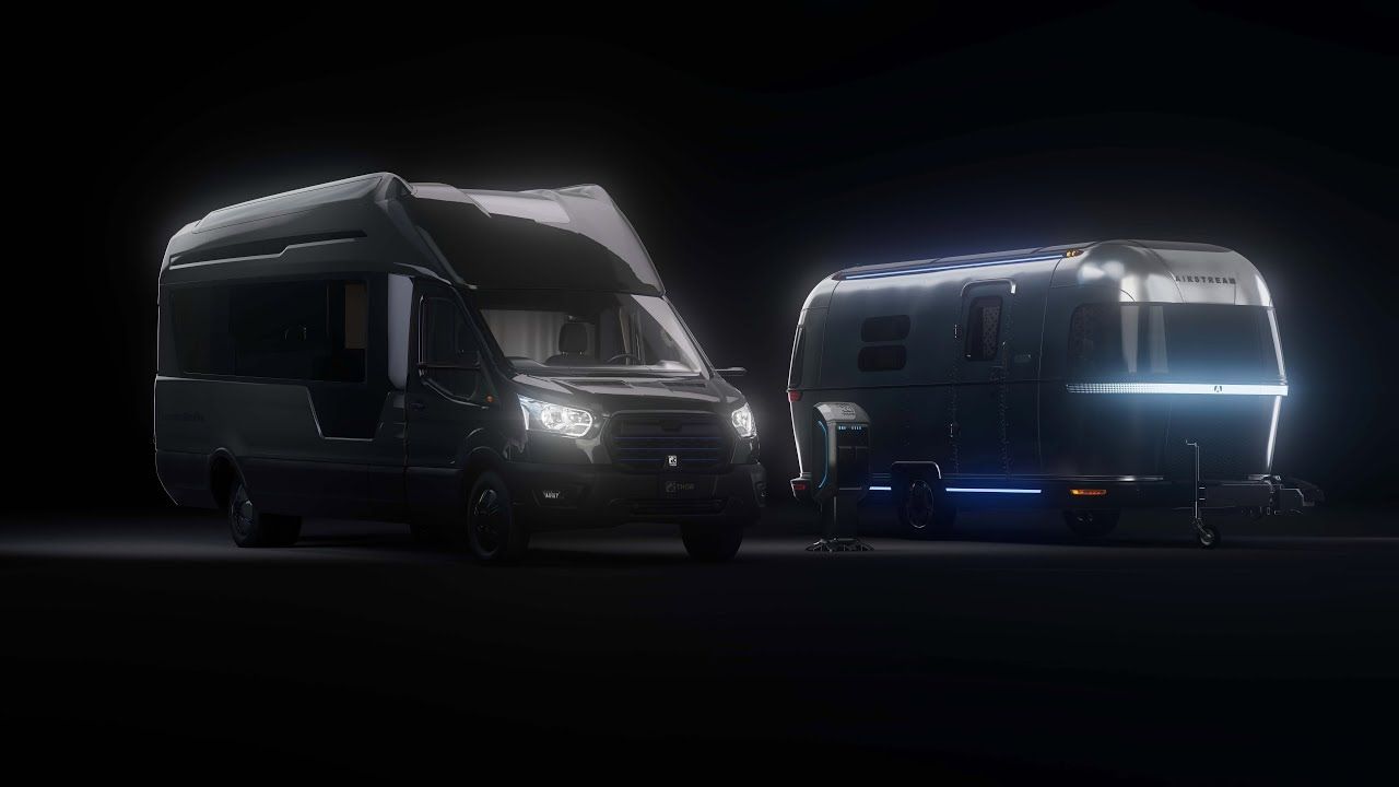 Airstream_eStream_husbilar_husvagnar_vans_caravan-eskilstuna_black-bakground