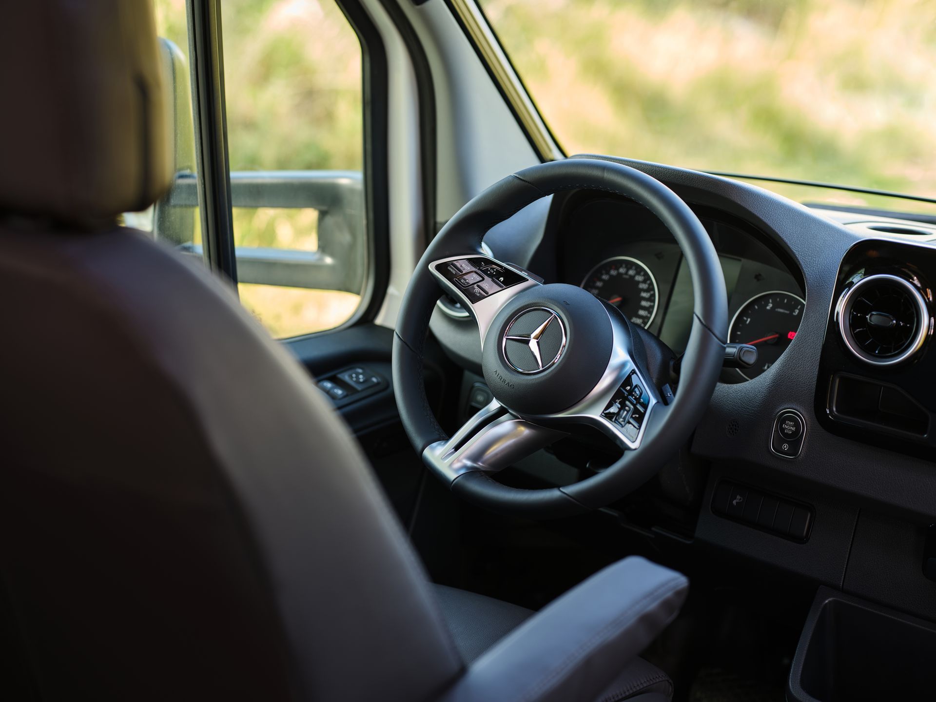 kabe 2026: mercedes-benz sprinter på novum, crown, royal, imperial, van, abisko husbilar