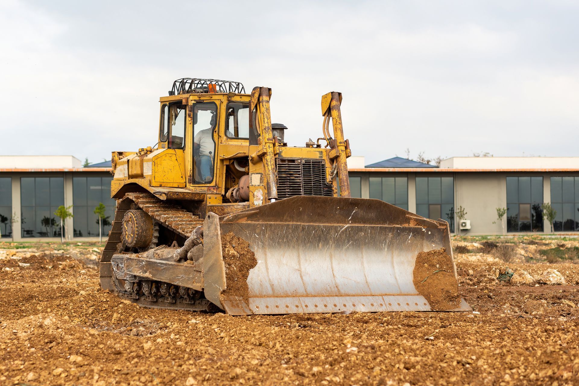 Bull Dozer 66Earthworks