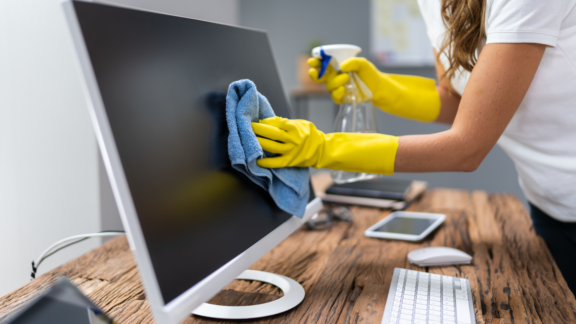 OFFICE CLEANING