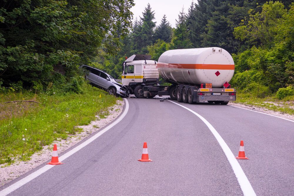 Here's when to consult a lawyer for a truck accident.