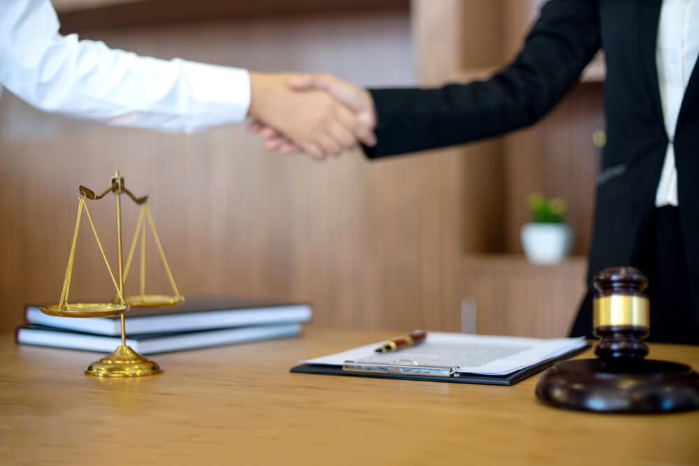 Here is a list of the best criminal defense attorneys in Phoenix.