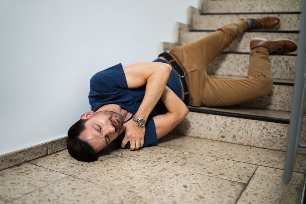 Do most slip and fall cases settle out of court?