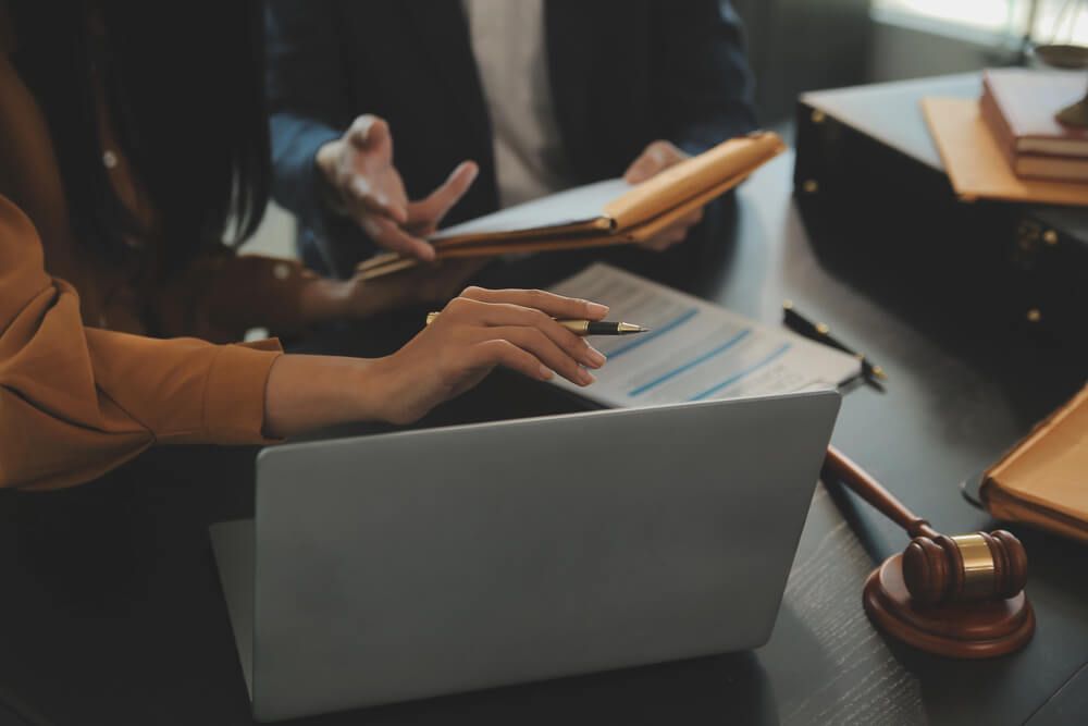 Having the right criminal defense attorney is important - here's a list.