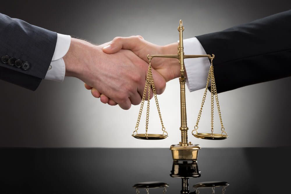 Can you sue your own insurance company?