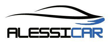 Logo per Alessicar con il profilo stilizzato di un'auto e il nome dell'azienda. Colori nero e blu.