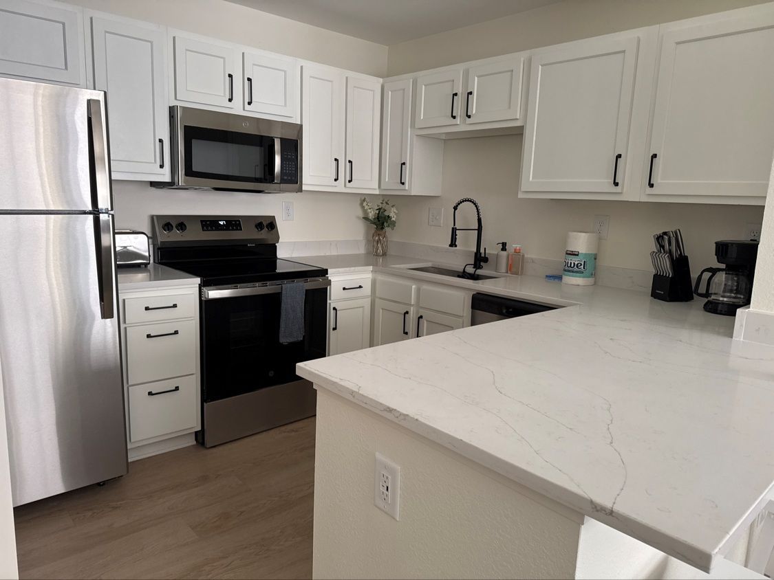 Deep house cleaning in Auburn AL condo