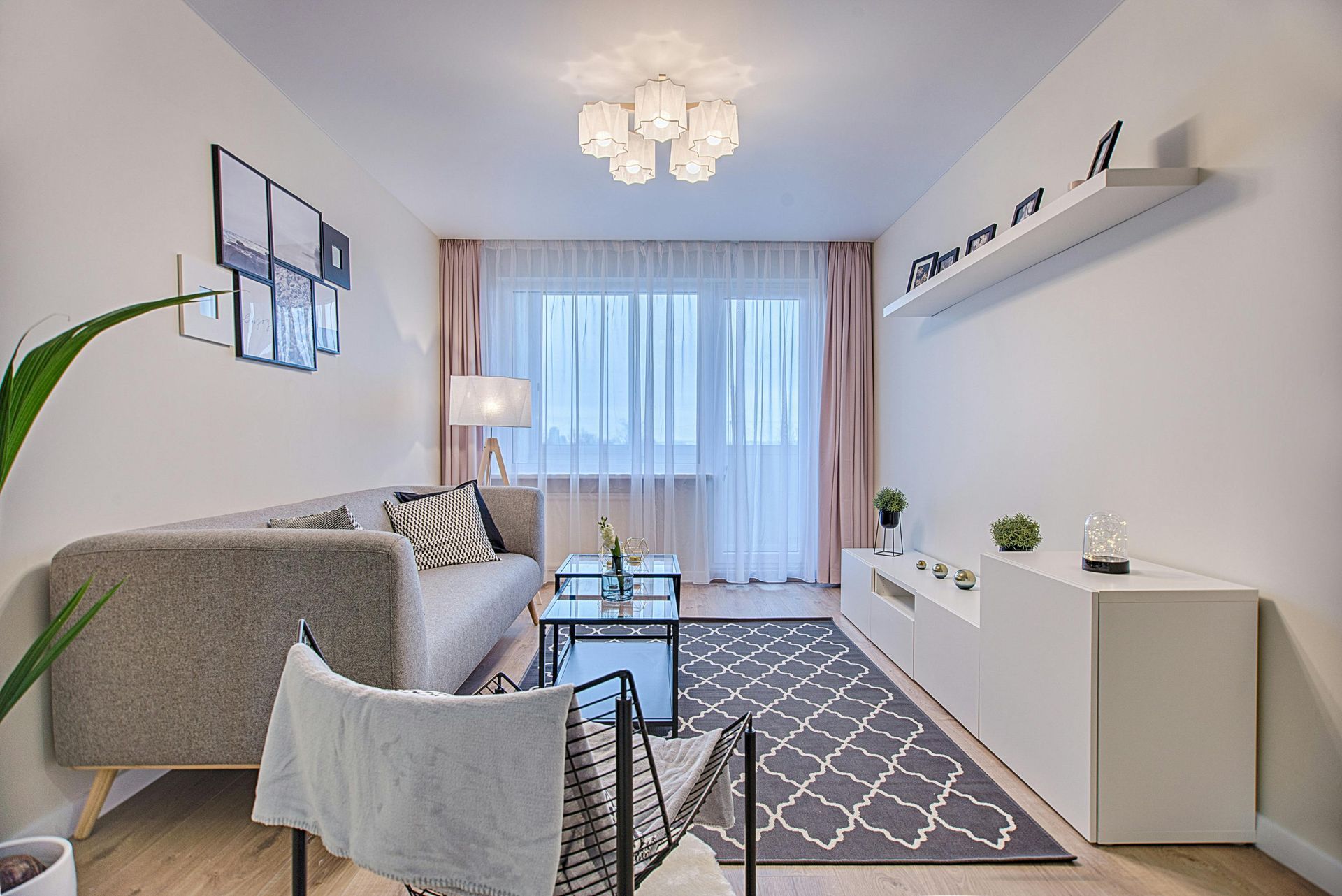 Opelika living room