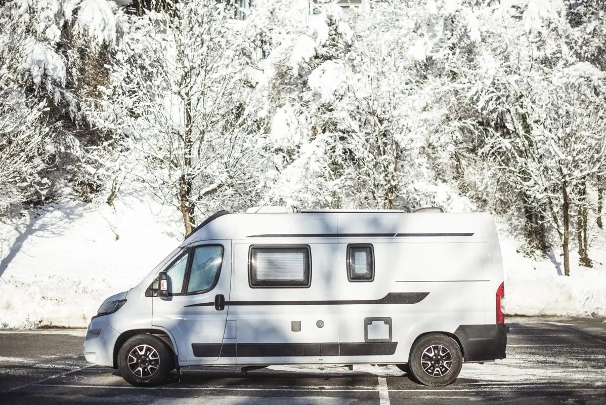 camper in montagna