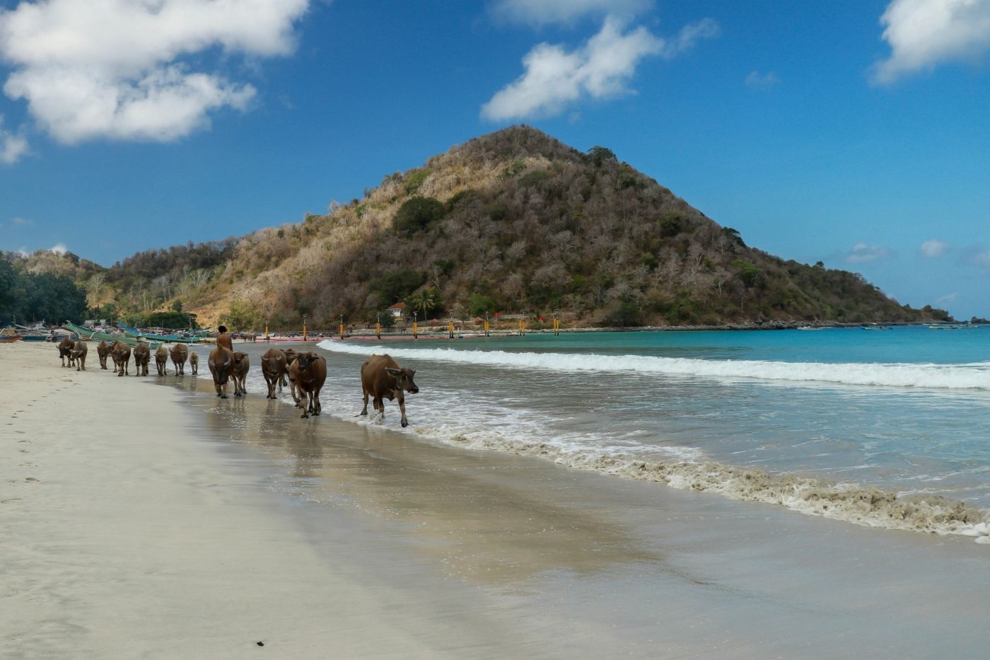 foto van onderwater standbeelden op Lombok Inodneië