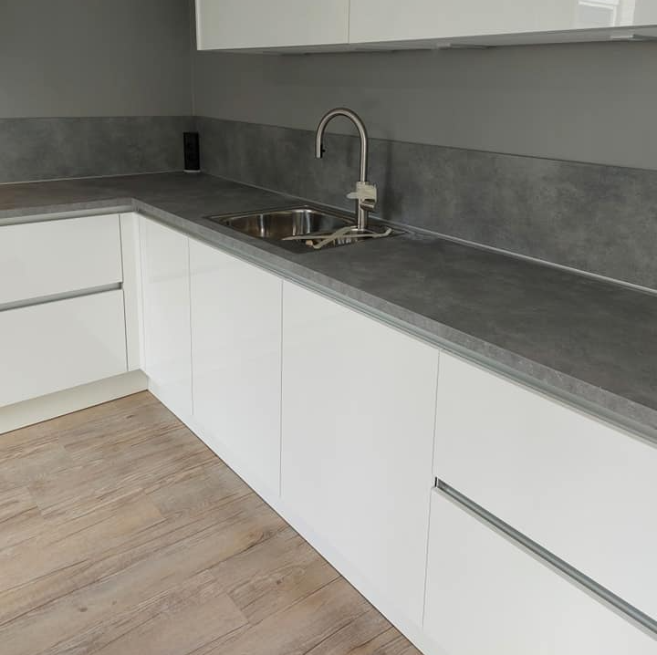 witte keuken met beton blad witte keuken met beton blad