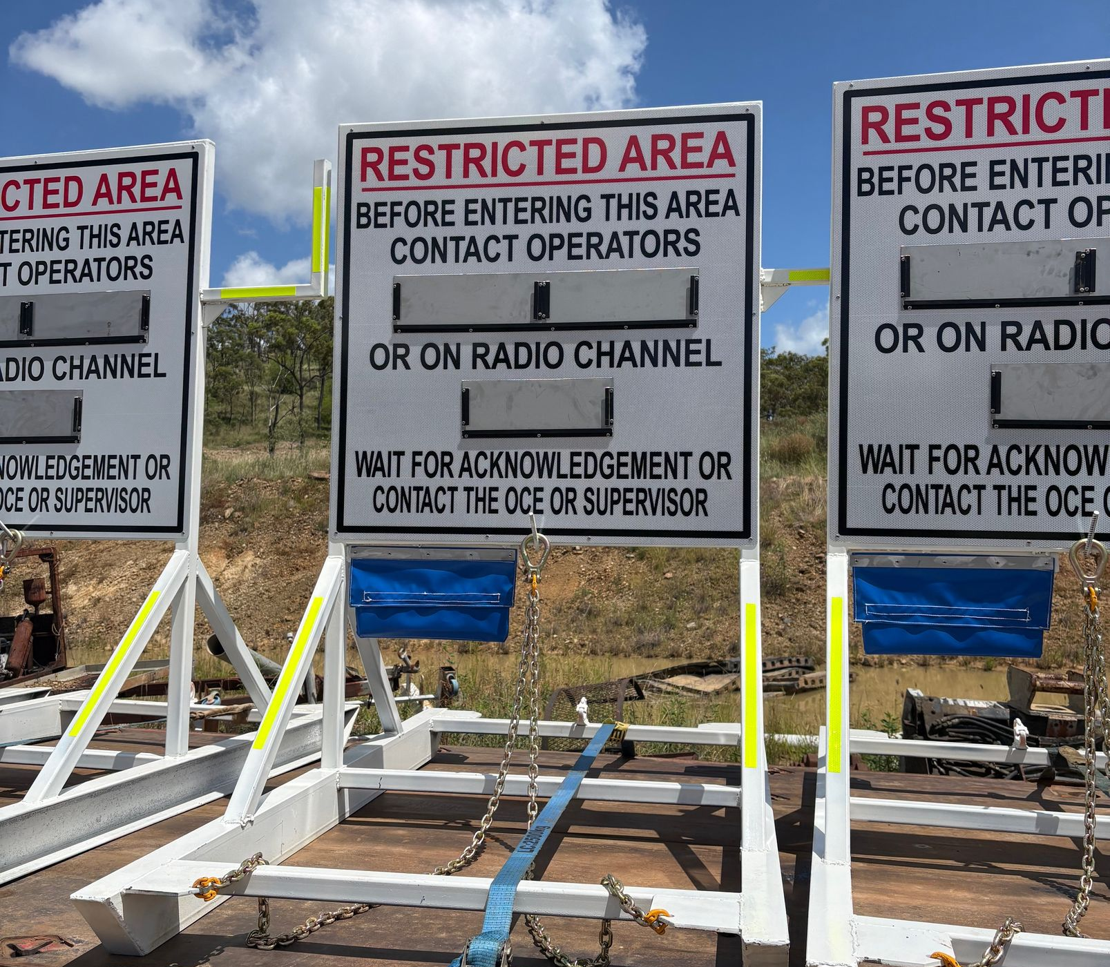 Excavator — K & T Daley in Gracemere, QLD