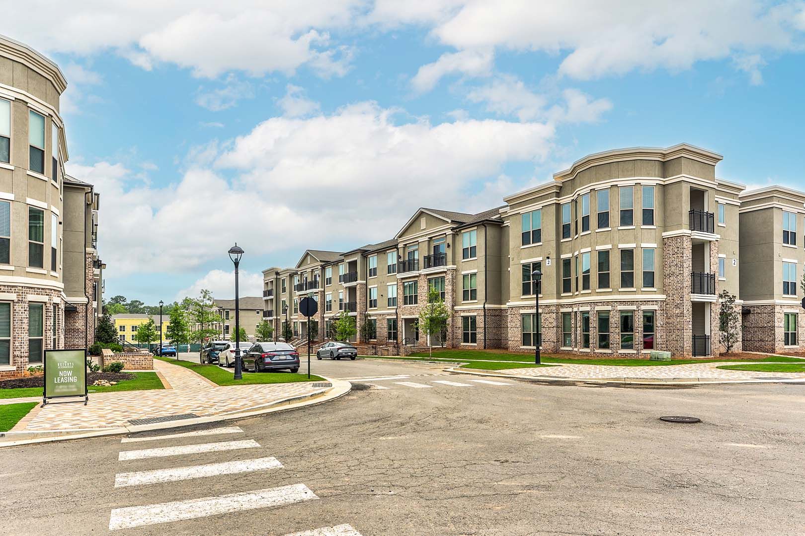 The Heights at Ridgewalk Apartments exterior building view 3 - Woodstock, GA