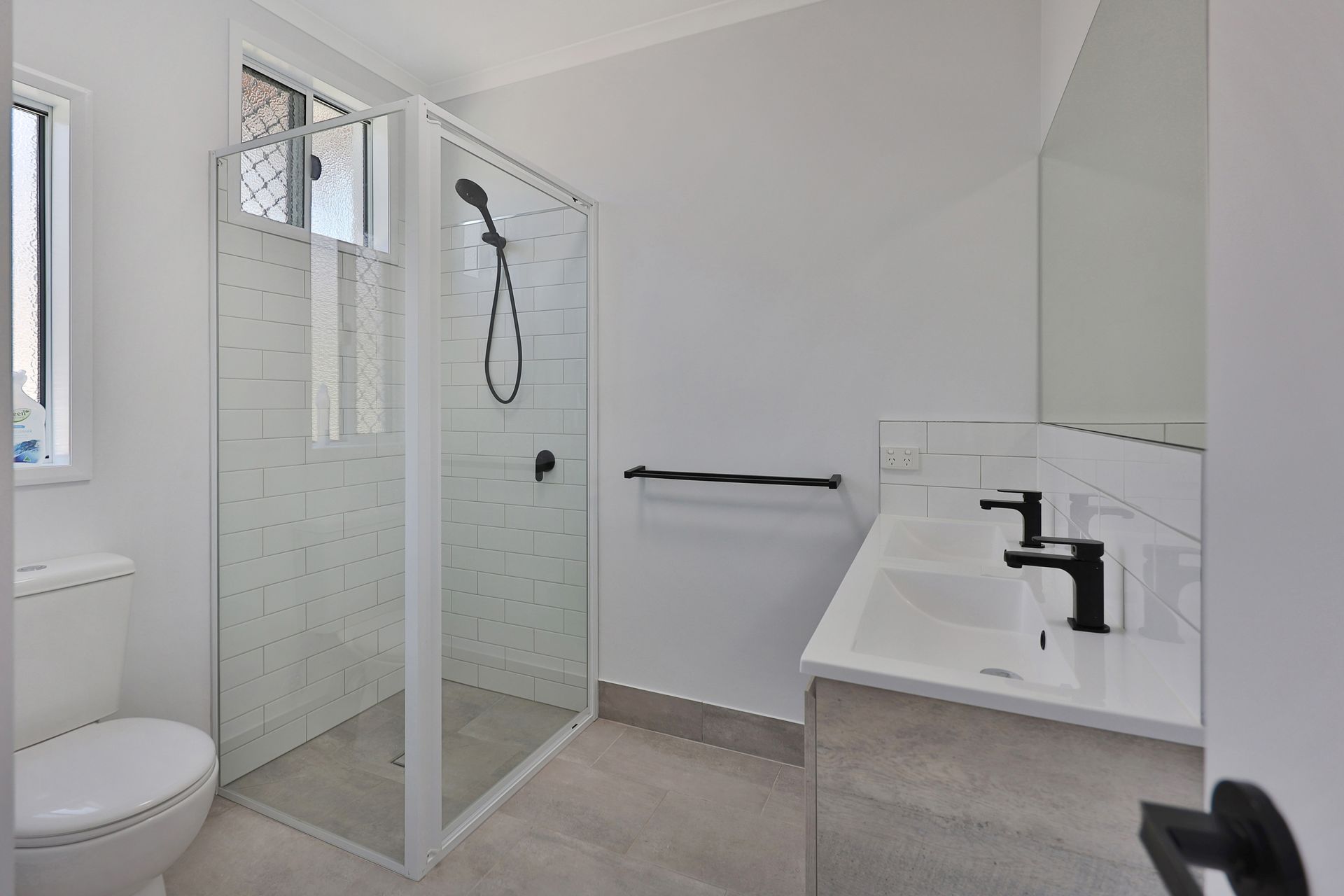 Australian Newly-Built House — Experienced Builder in Bowen, QLD