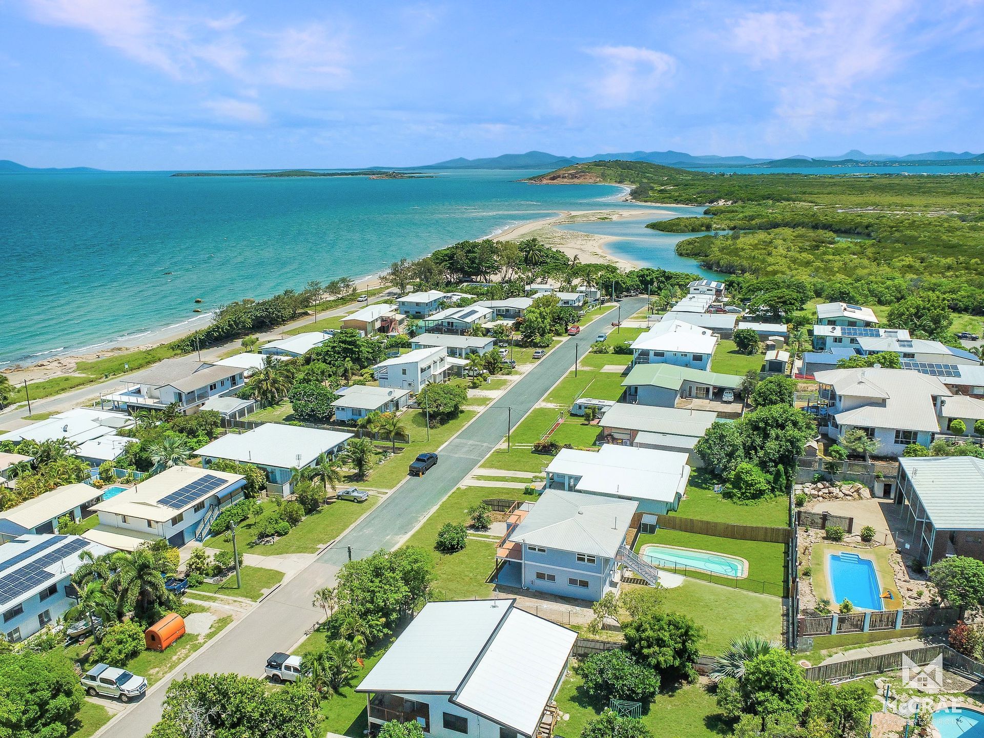 Tailored Shelving And Cabinetry Solutions — Experienced Builder in Bowen, QLD