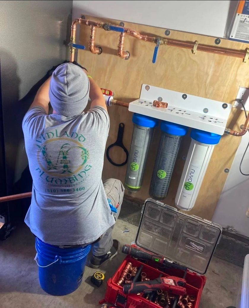 Installing water softner - Vinlkand Plumbinf