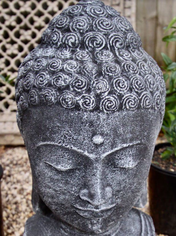 Small-Statues