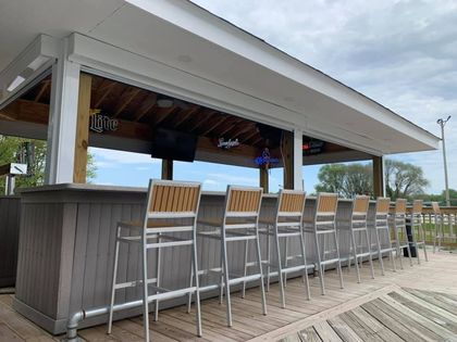 Summertime Outdoor Tiki Bar at Deacon's in Wauconda