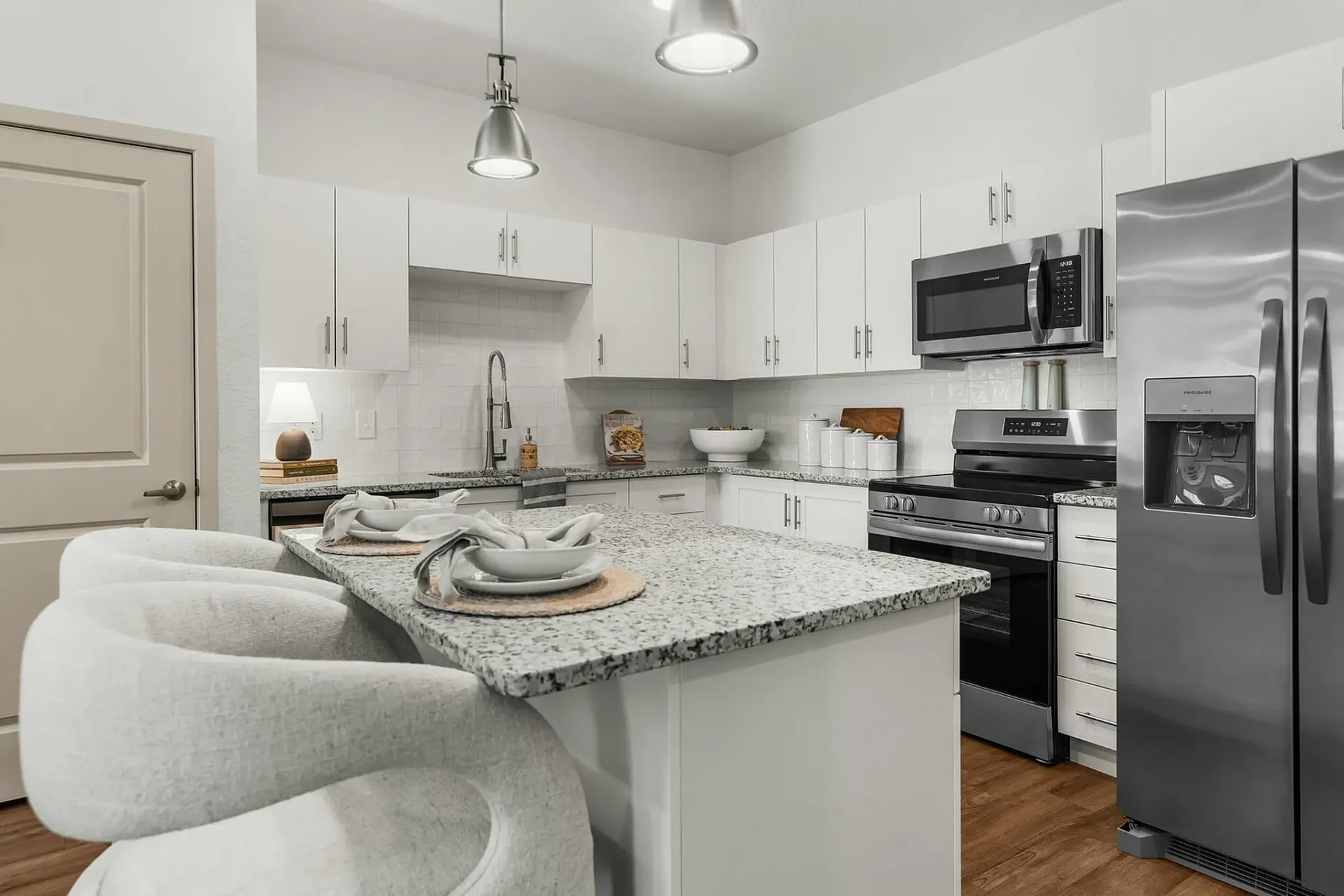 Experience culinary elegance in this chic modern kitchen.