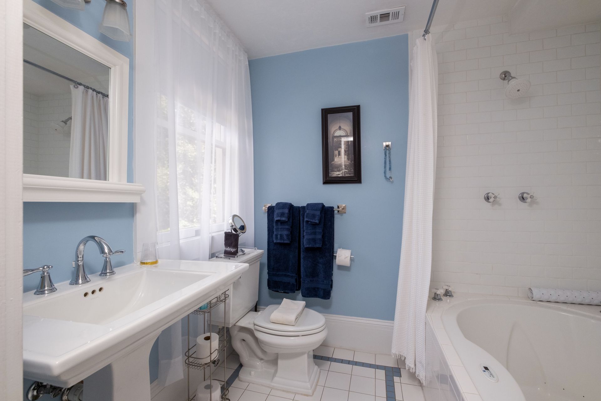 Savannah Suite at Laurel Oak Inn