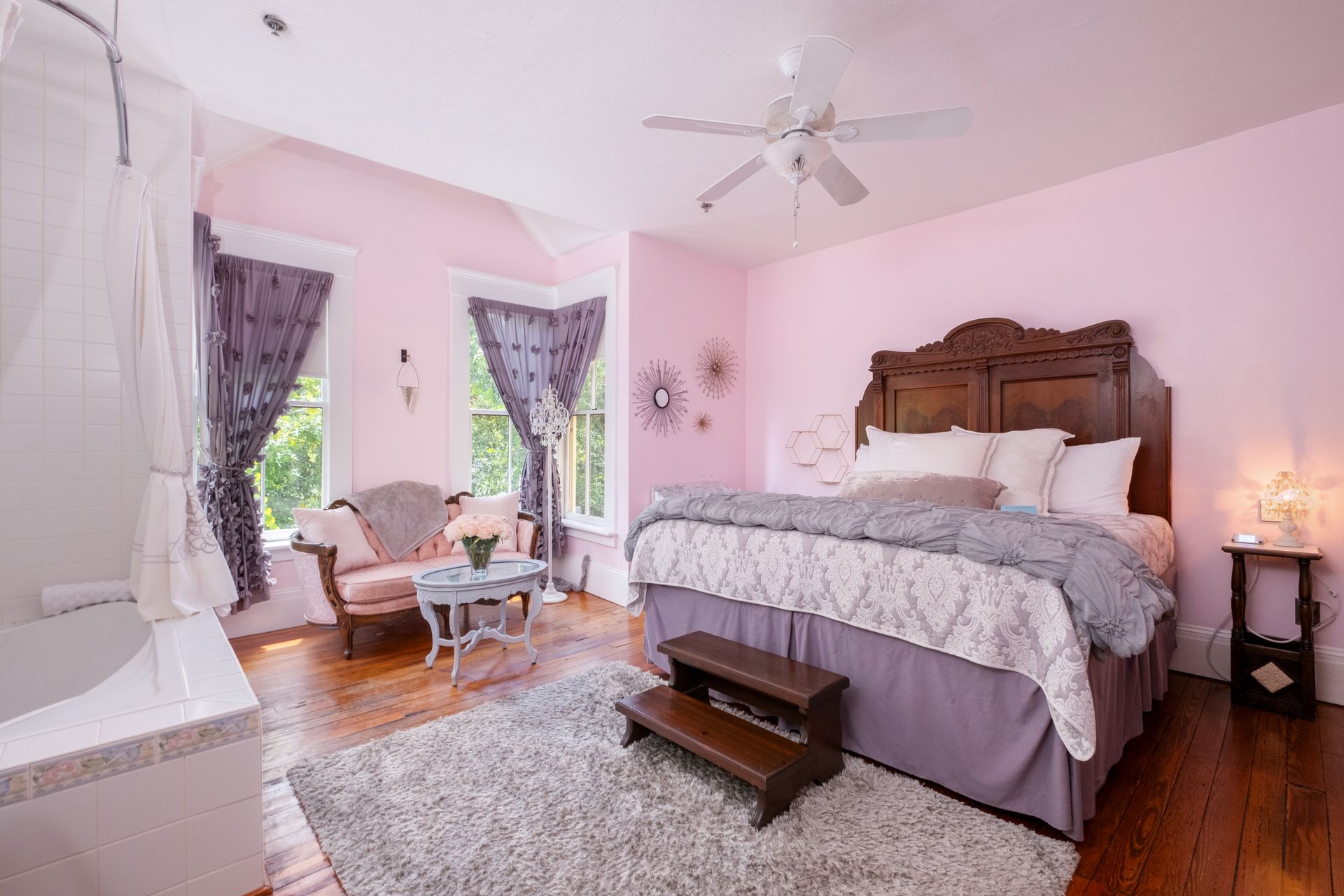 Savannah Suite at Laurel Oak Inn