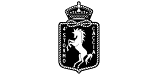 Emblema fiorentino in bianco e nero con un cavallo rampante e una corona sopra uno scudo con le scritte “Fiorino” e “Caccia”