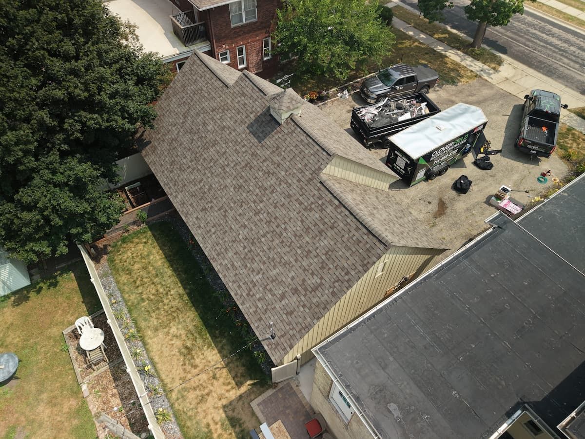 Asphalt shingle roof replacement in St. Louis, MO