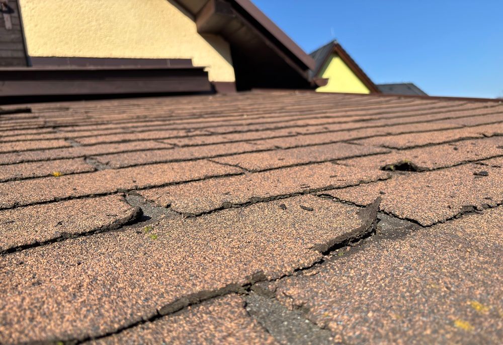 Residential gutter installation in St. Louis, MO
