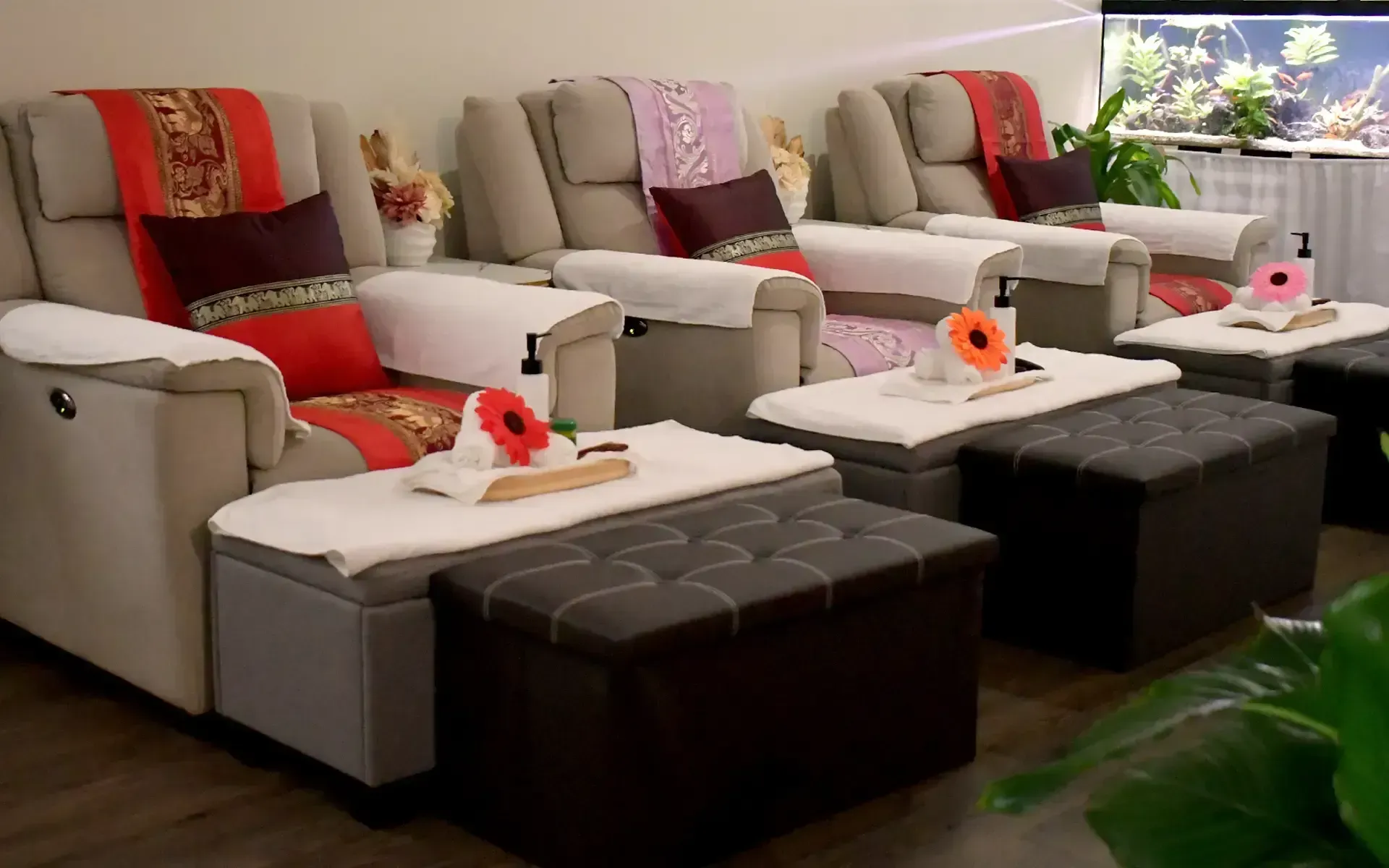 Traditional Thai foot massage in Ballarat and Buninyong for relaxation and improved circulation