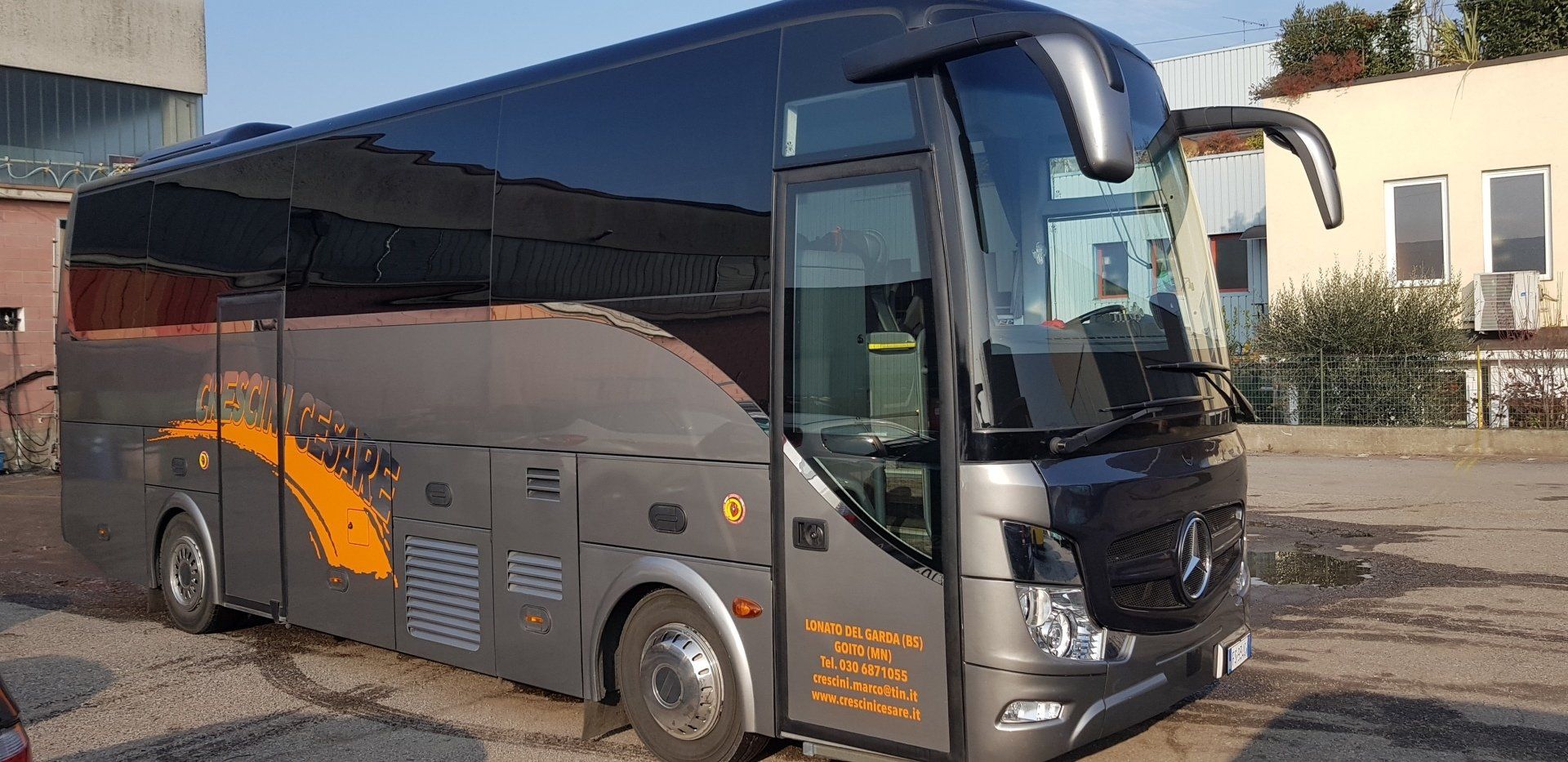 autobus-per-viaggi-e-trasferte