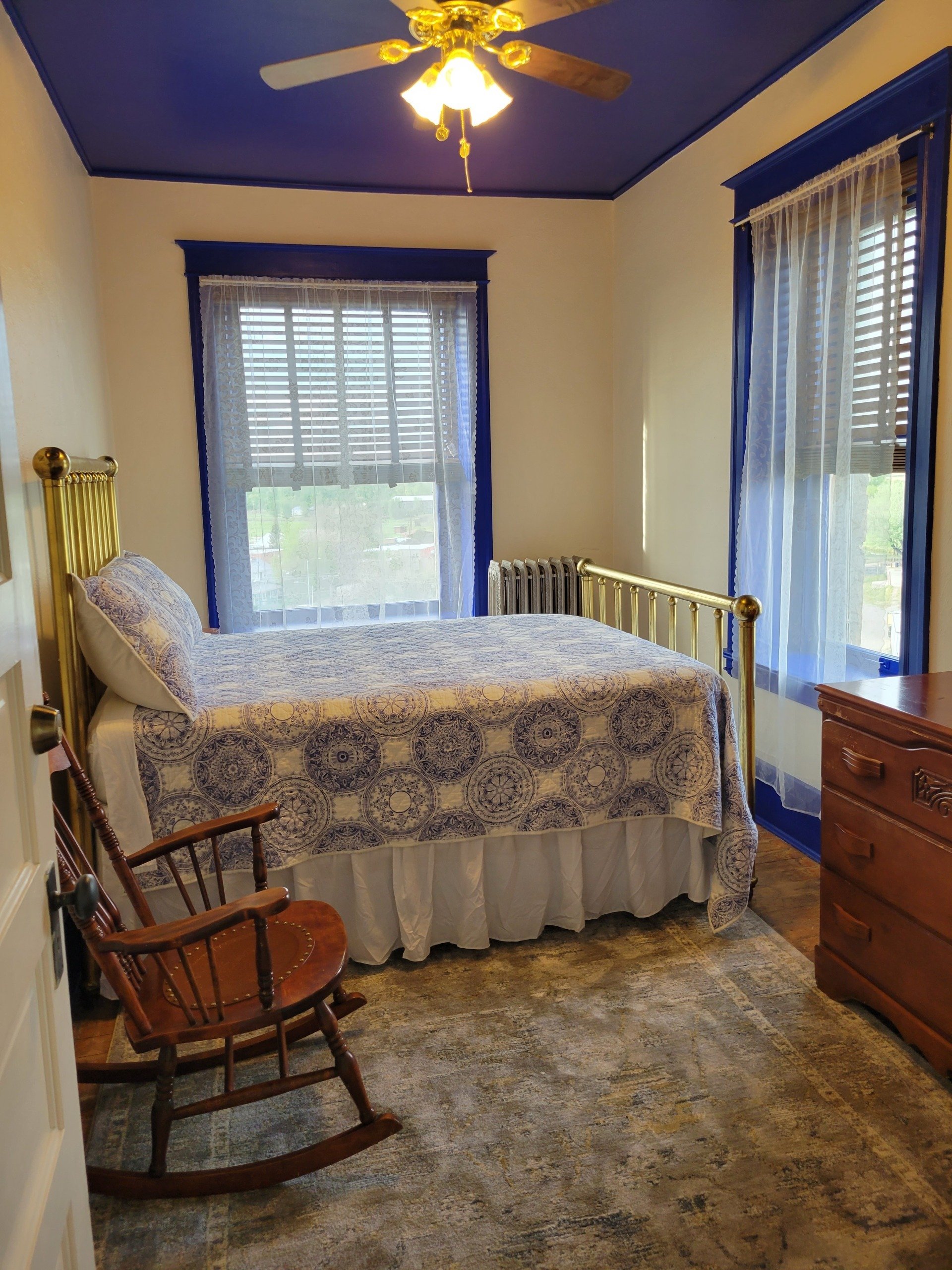 Hotel Harlowton, MT 4066325798