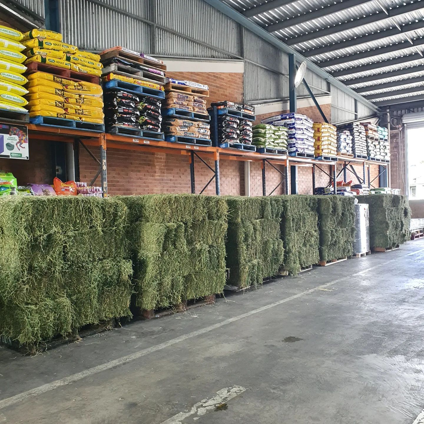 Gallery Kempsey Produce & Saddlery