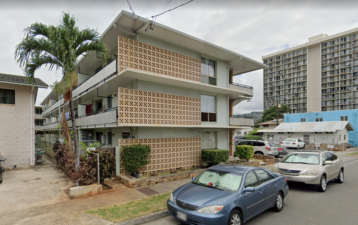 Date Street Apartments Outside