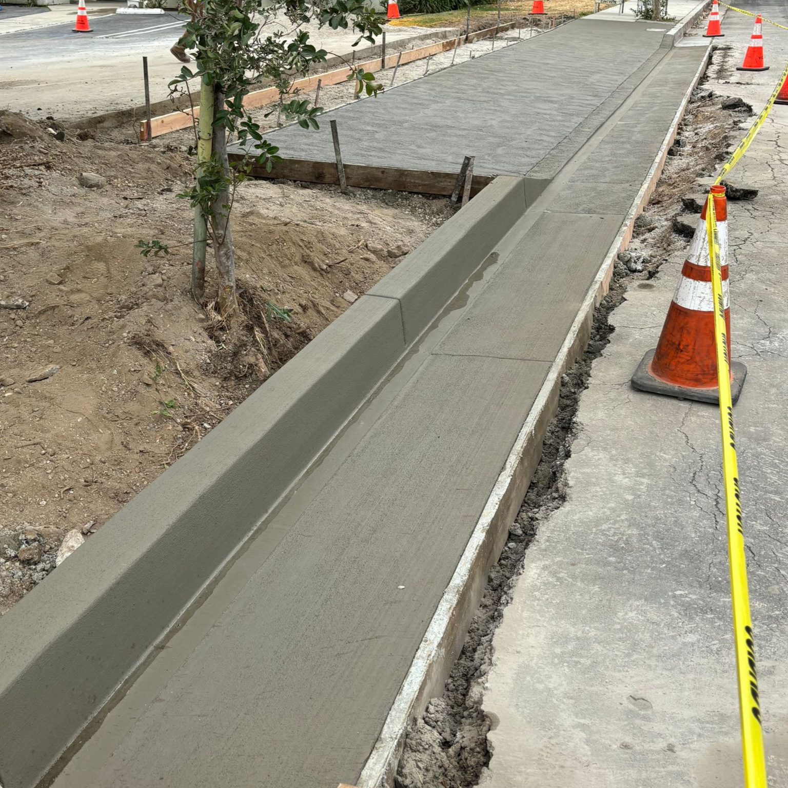ADA compliant concrete sidewalk and approach in the Inland Empire