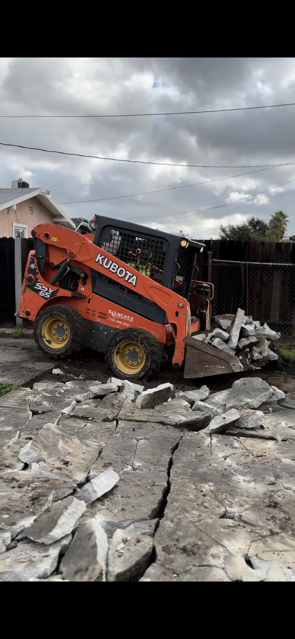 Concrete driveway demolition and removal in Rialto California
