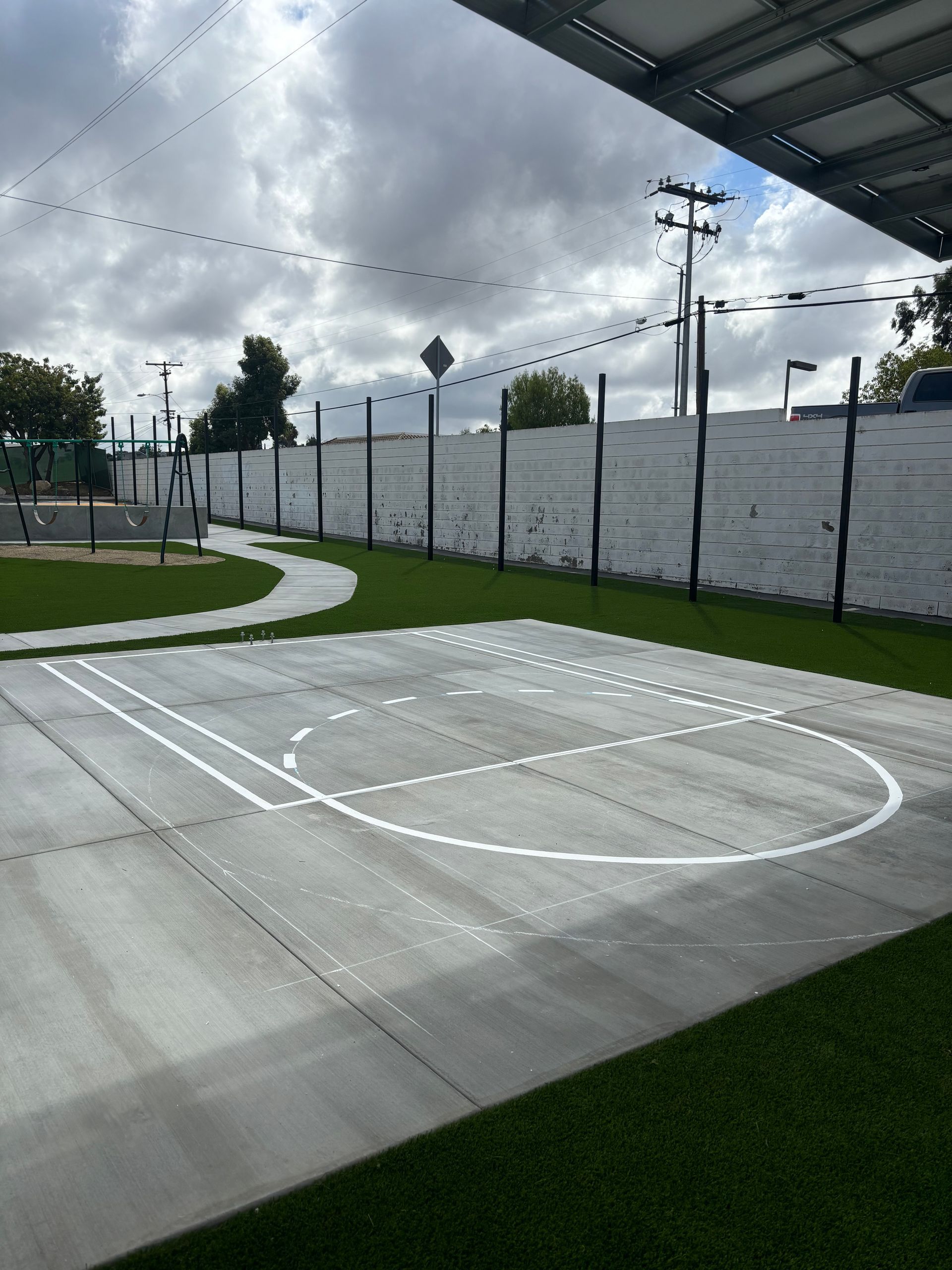 Concrete services for homeowners, contractors, and commercial properties Socal