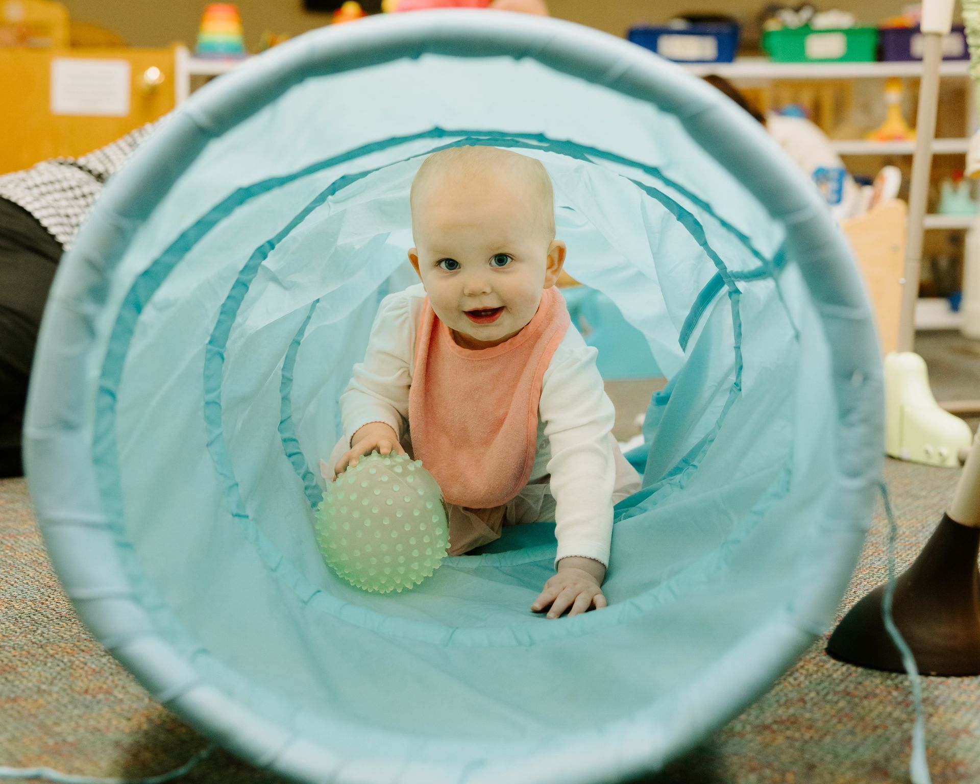 Infant School — Mirror Play in Bloomington, MN