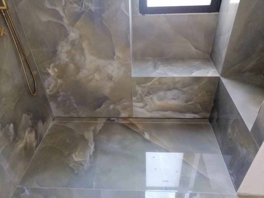 piatto doccia su misura a Milano