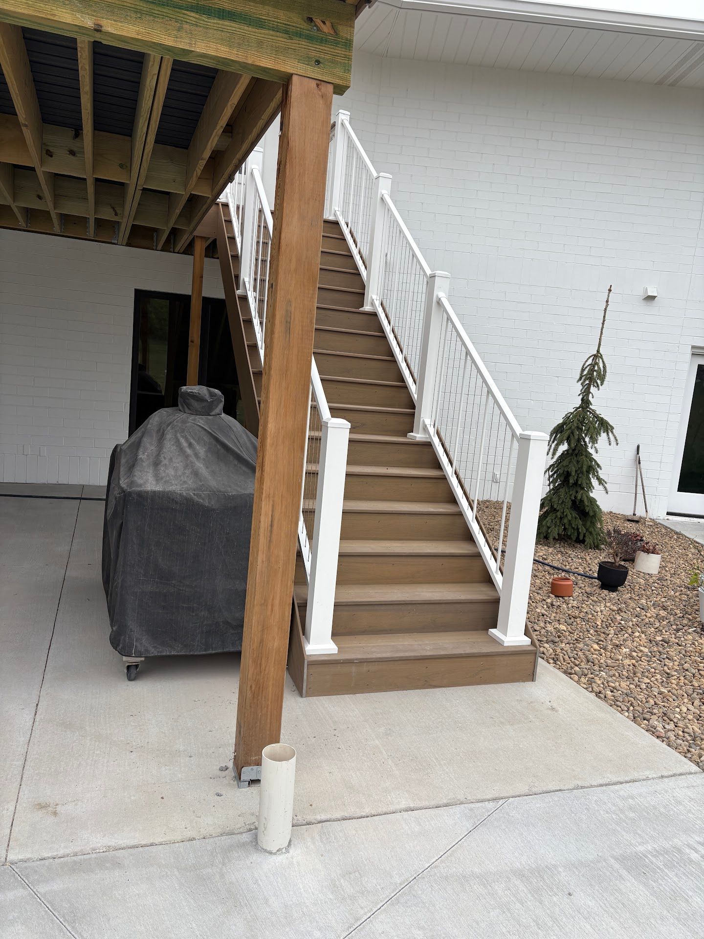Cavvy Road Deck